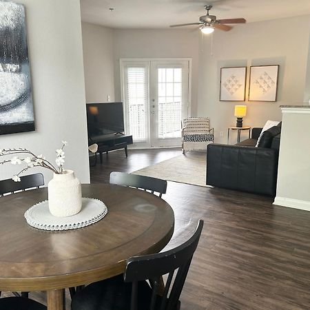 Hidden Gem At Med Center 2Br & 2Ba Apartment Houston Exterior foto